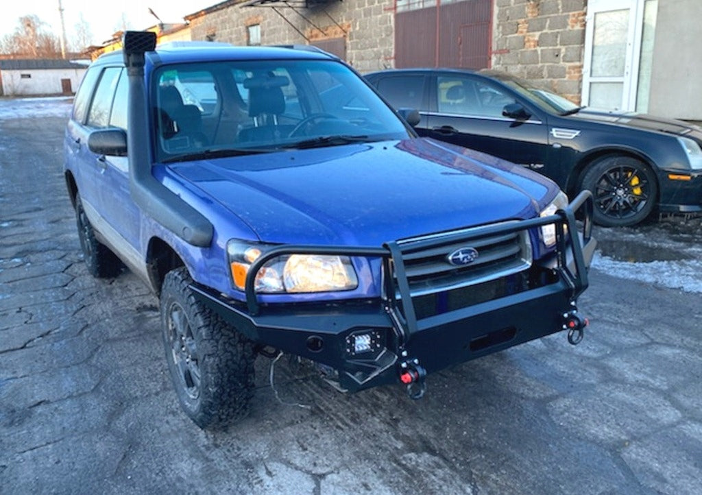 Seilwindenstoßstange mit Bullbar und Lampenschutzrohren Subaru Forester 2 SG