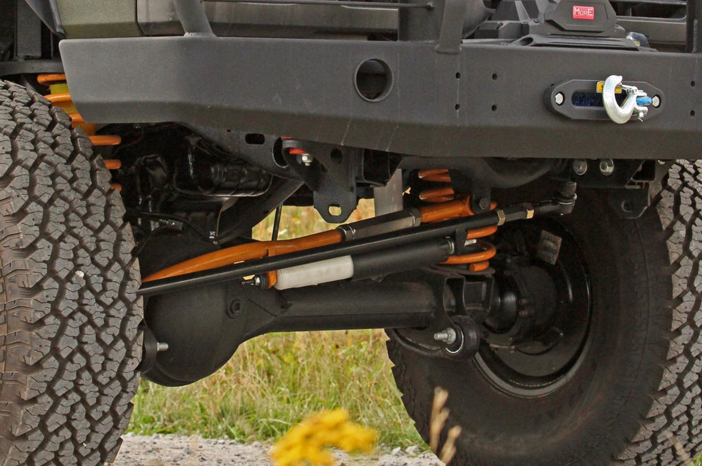Einstellbarer Panhardstab (vorne) Nissan Patrol Y60 & Y61 (1987–2001)