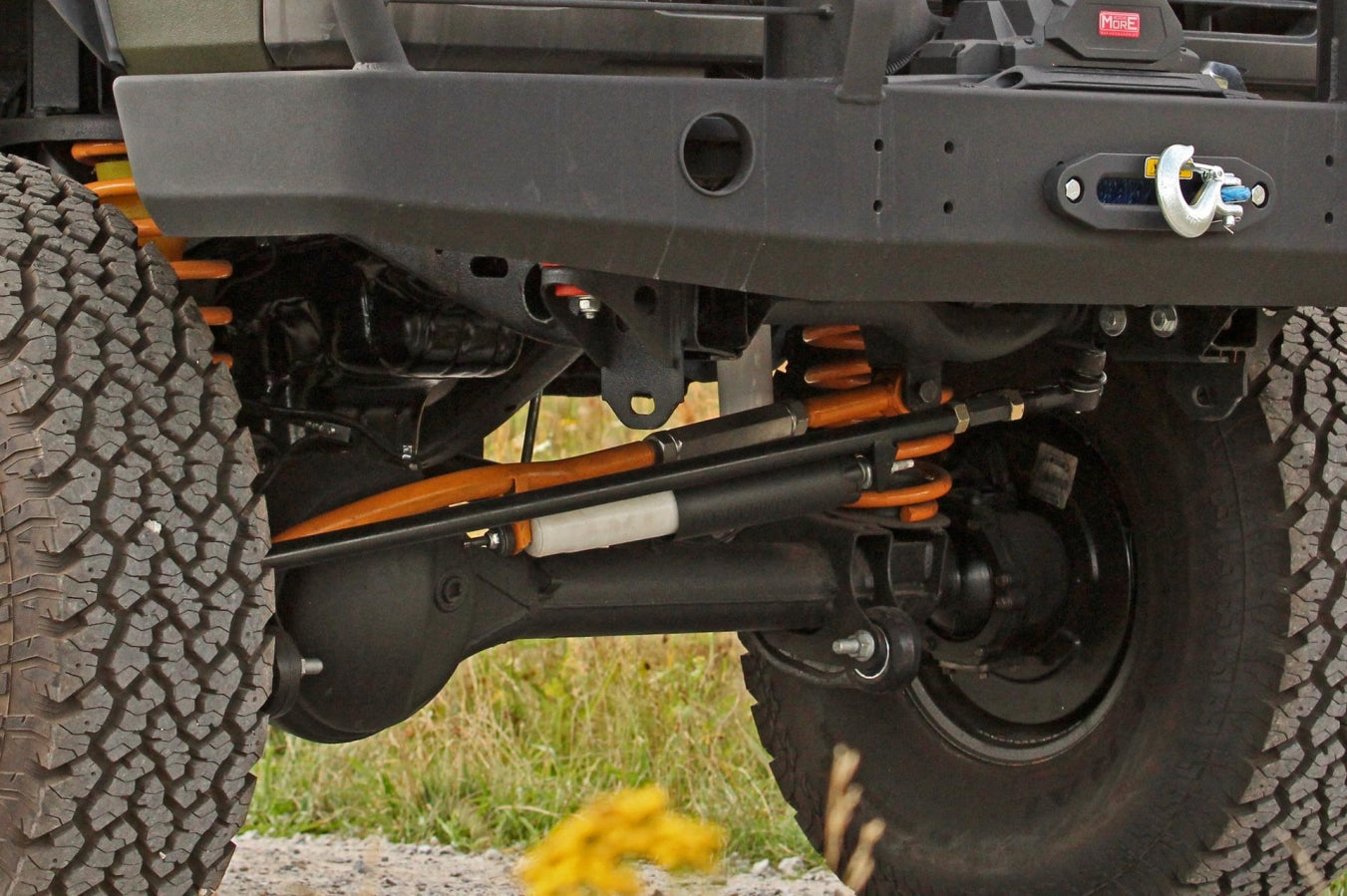 Einstellbarer Panhardstab (vorne) Nissan Patrol Y60 & Y61 (1987–2001)