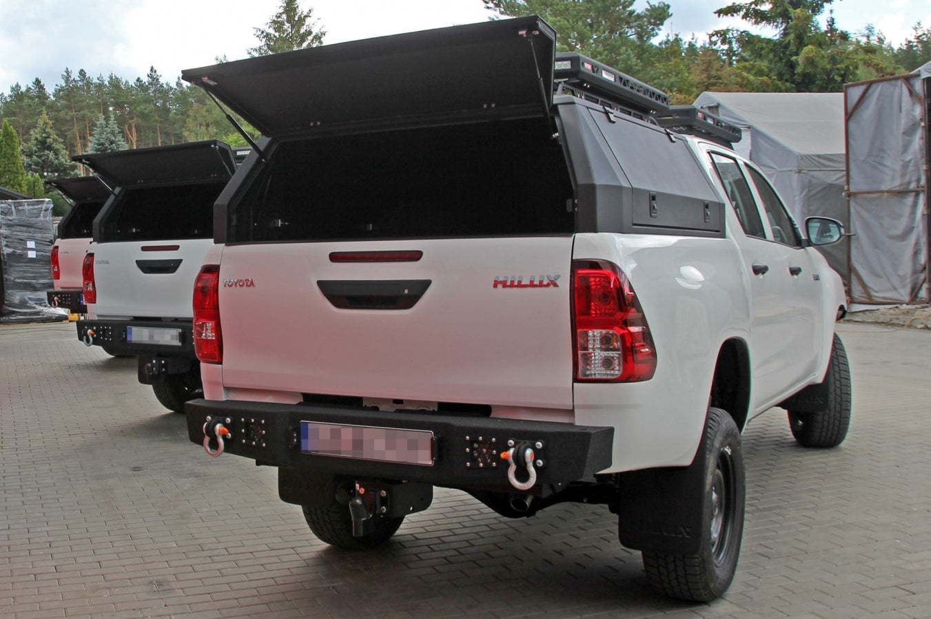 Stahl-Heckstoßstange Toyota Hilux 8 Revo