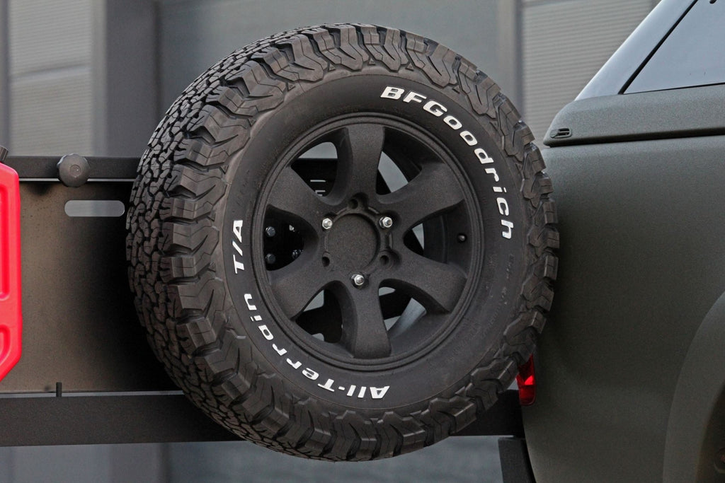 Reserverad Träger für MorE 4x4 Pick Up Stoßstangen
