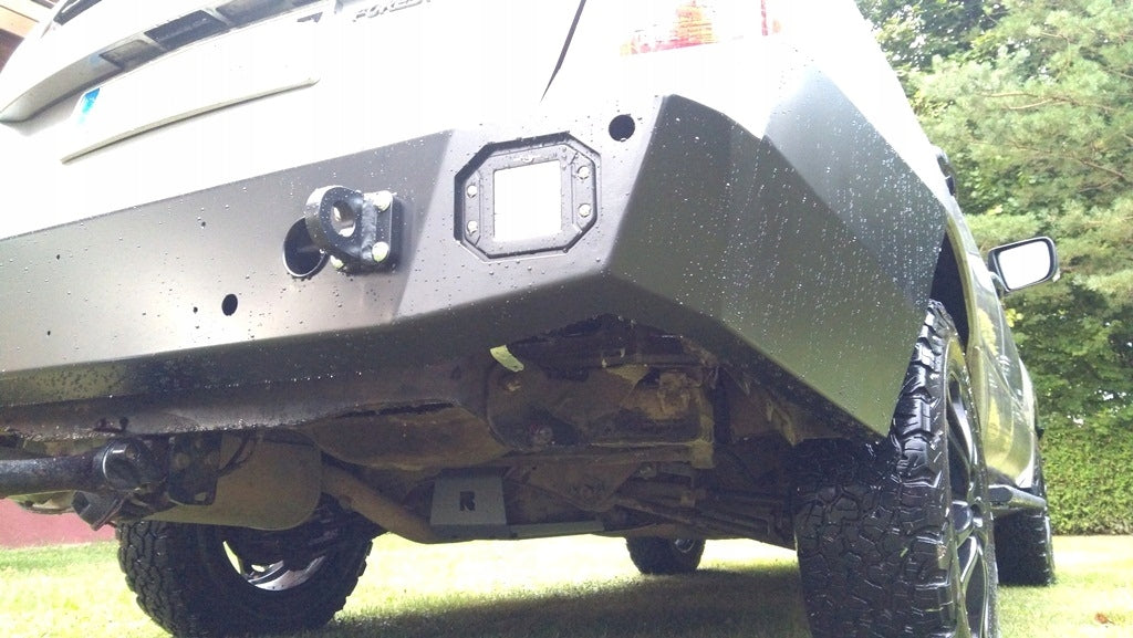 Parachoques trasero de acero Subaru Forester 2 SG