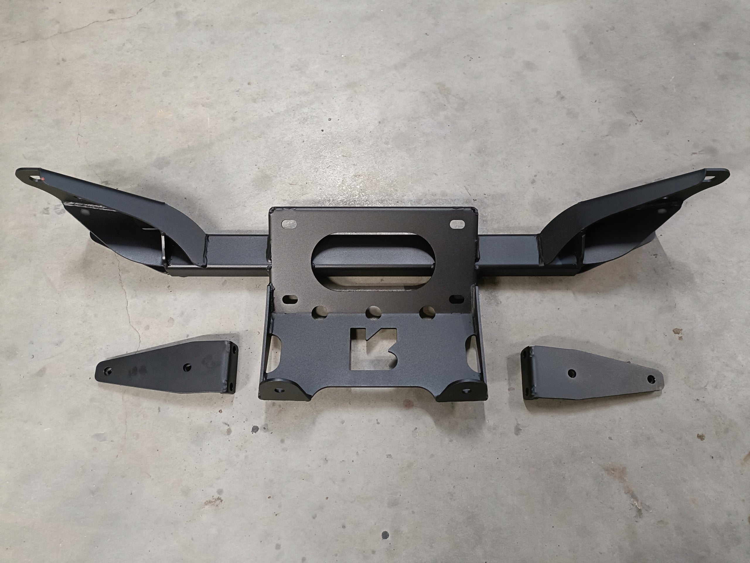 Placa de montaje para cabrestante Nissan Navara D23