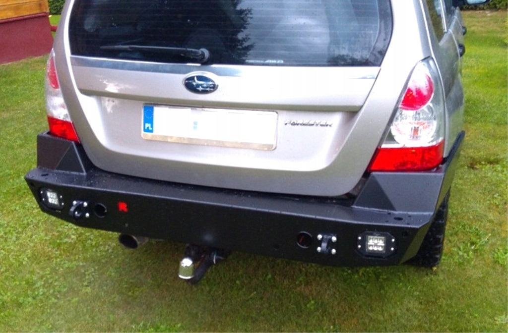 Parachoques trasero de acero Subaru Forester 2 SG