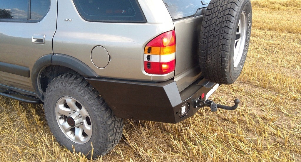 Stahl-Heckstoßstange Opel Frontera B 5 Türer