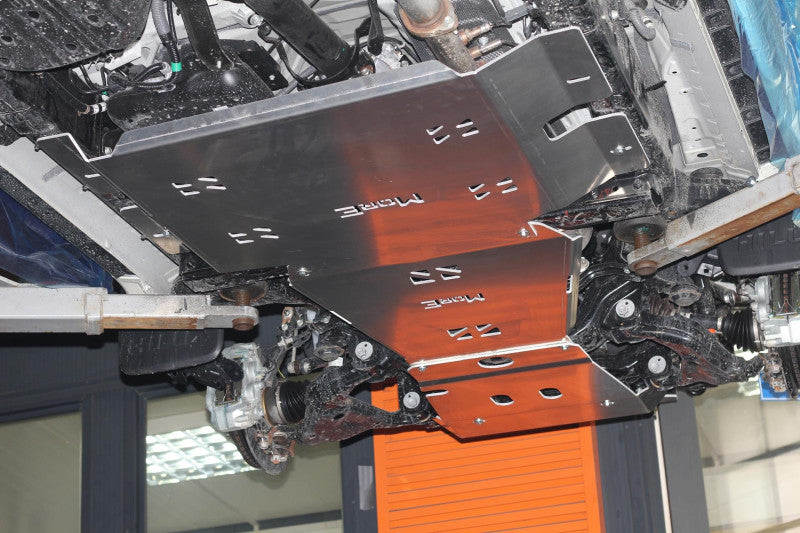 Stahl Unterfahrschutz Motor & Lenkung Toyota Hilux 8 Revo