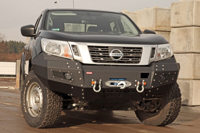 Seilwindenstoßstange Nissan Navara D23 NP300 2014+